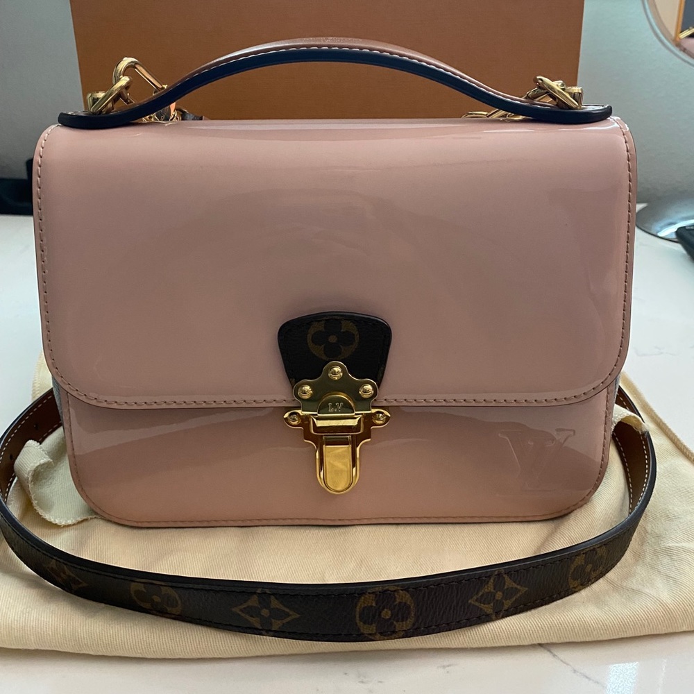 100% authentic Louis Vuitton Cherrywood BB Bag💖